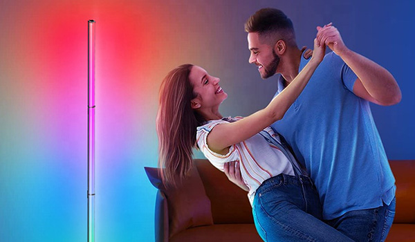 lampa narożna RGB Spacetronik Corner 120